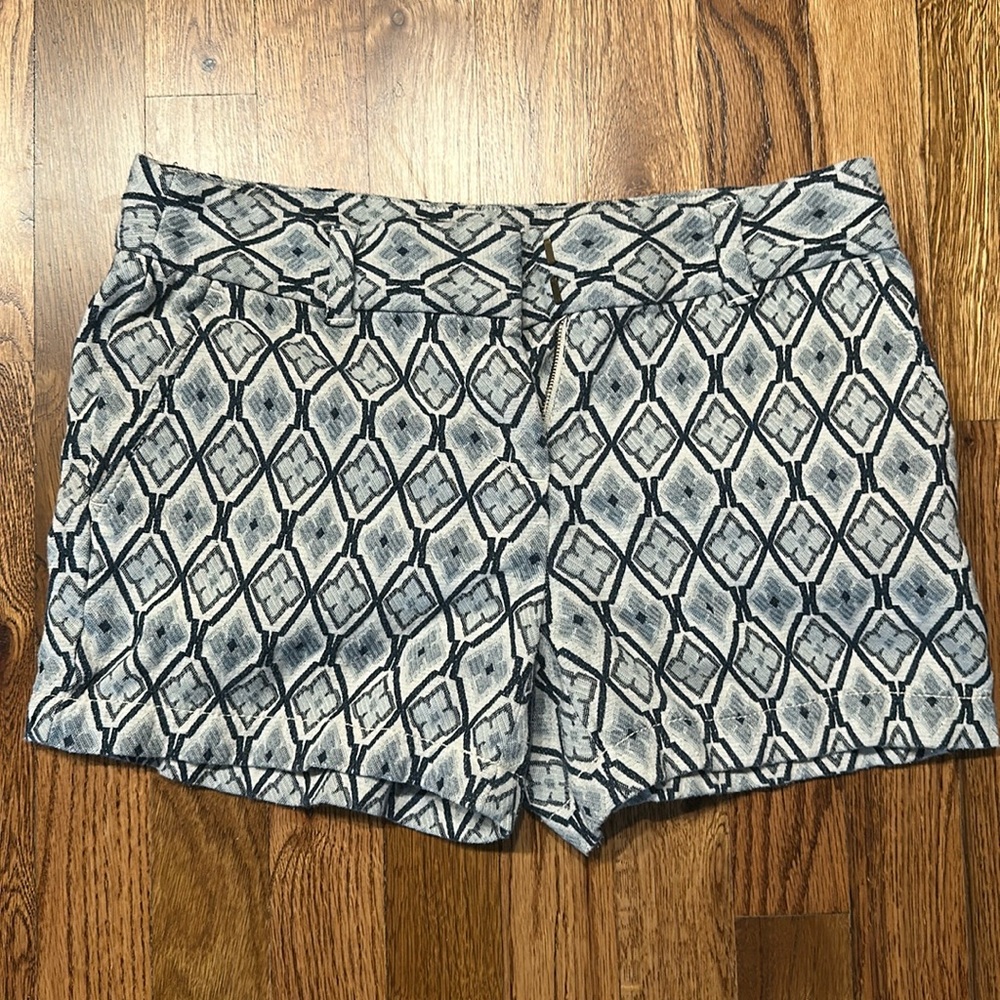 LOFT Womens Jacquard Shorts Blue Ivory Stretch Cotton Mid Rise Pockets Size 0